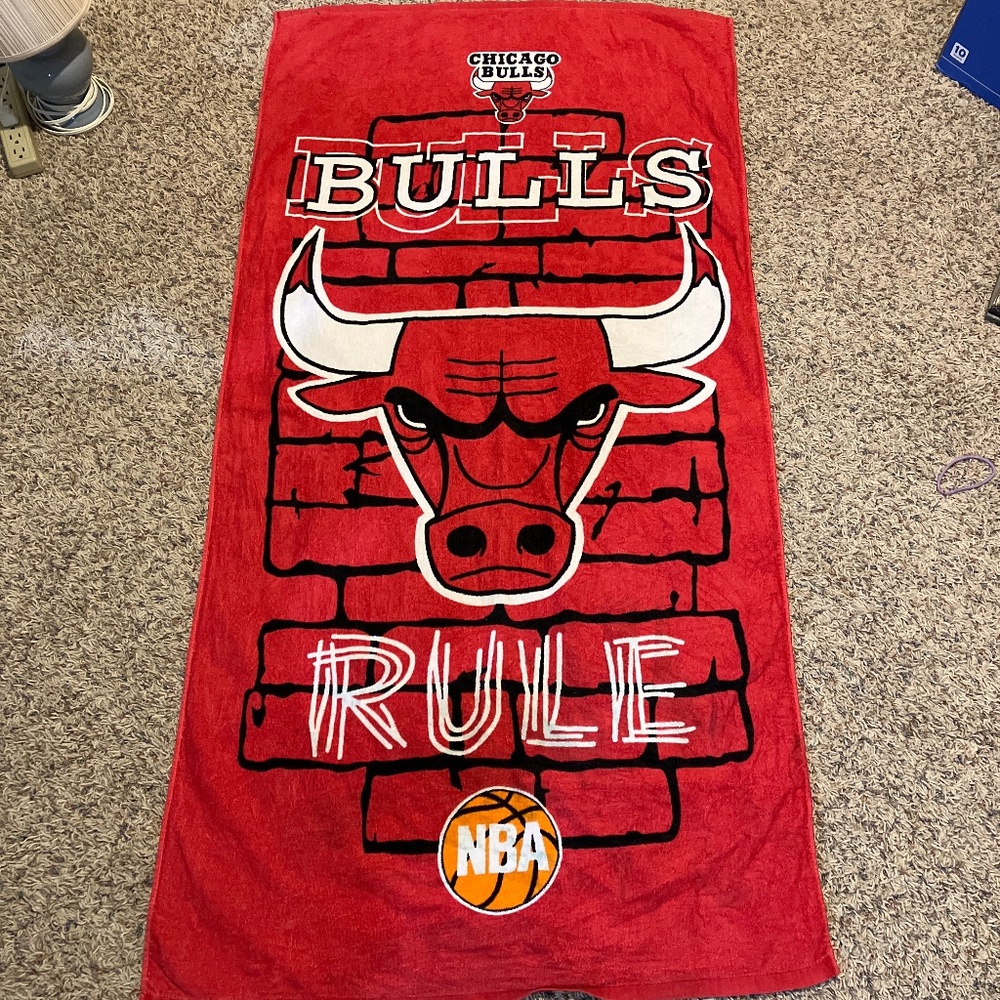 Vintage Kids’ Chicago Bulls Beach Towel